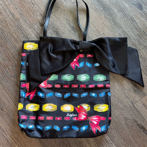 Brighton Handbags - Brighton "Take a Beau" large tote bag with a black bow like new